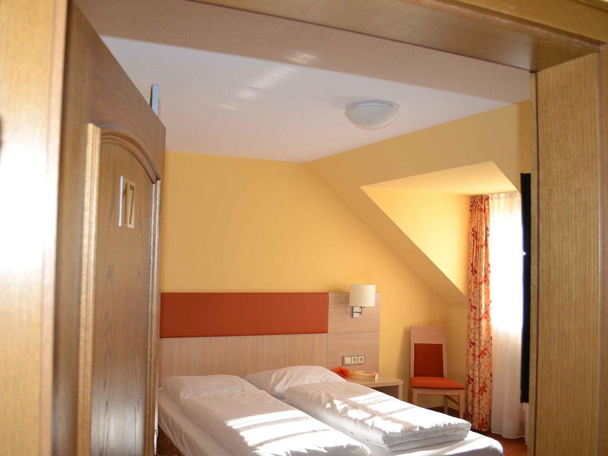 Hotel-gasthof Rotes Ross 2* Markt Einersheim
